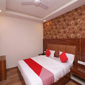 Olivia Hotel New Delhi
